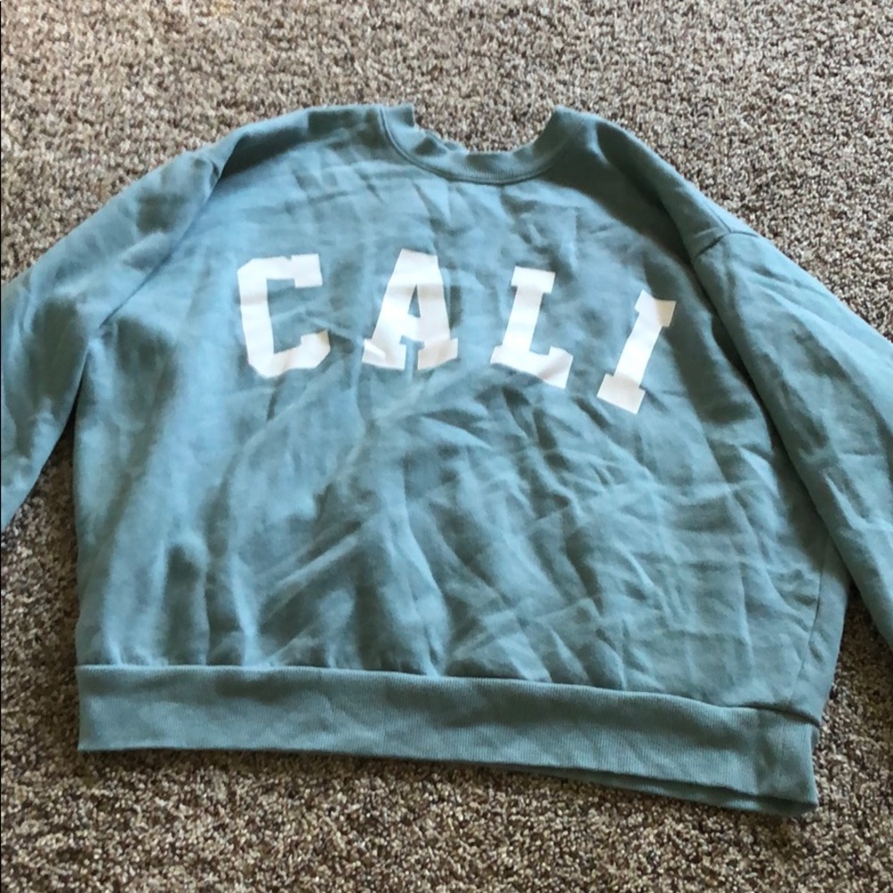 Super cute Cali shirt